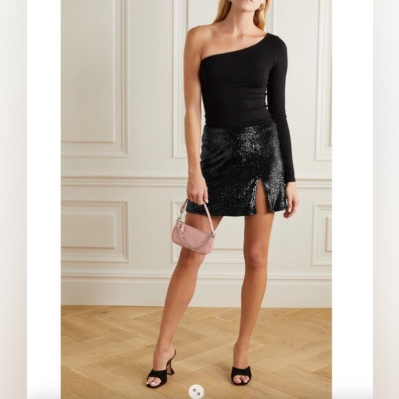 Reformation Dresses & Skirts - Reformation Quinn Black Sequin Mini Skirt Sz0 BNWOT MSRP: $128